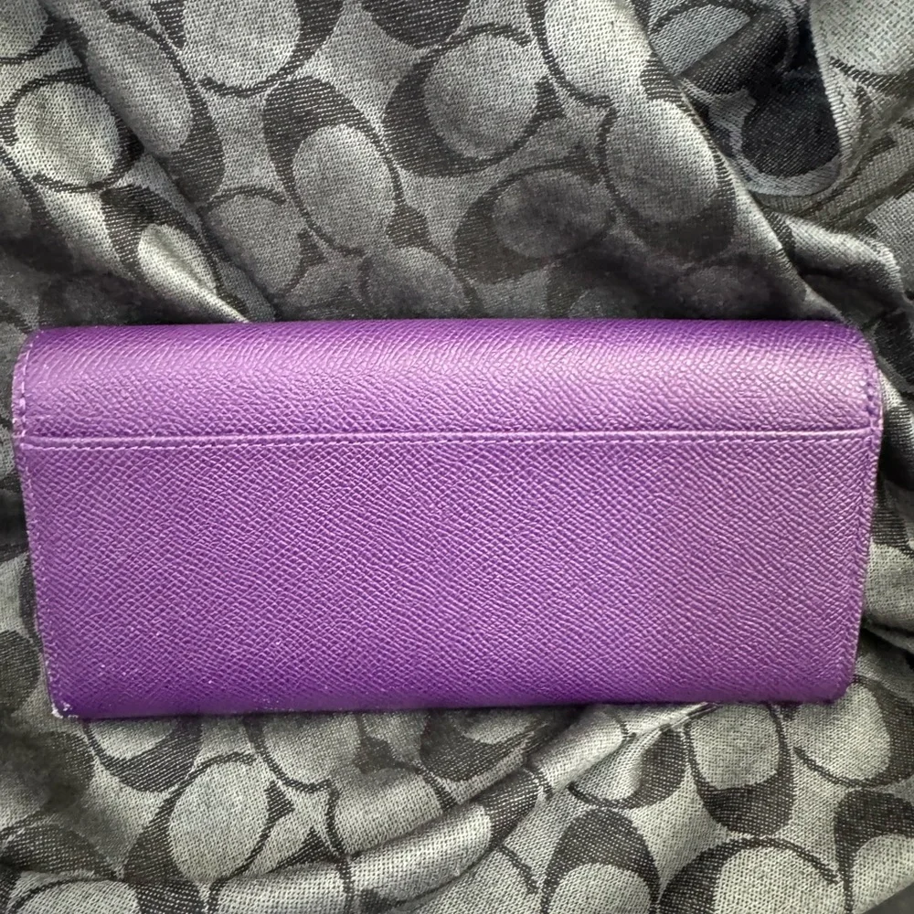 Coach electric Purple Leather Wallet - Picture 5 of 6